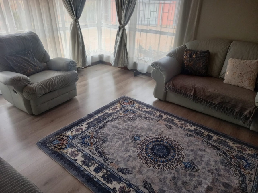 3 Bedroom Property for Sale in Manzil Park North West
